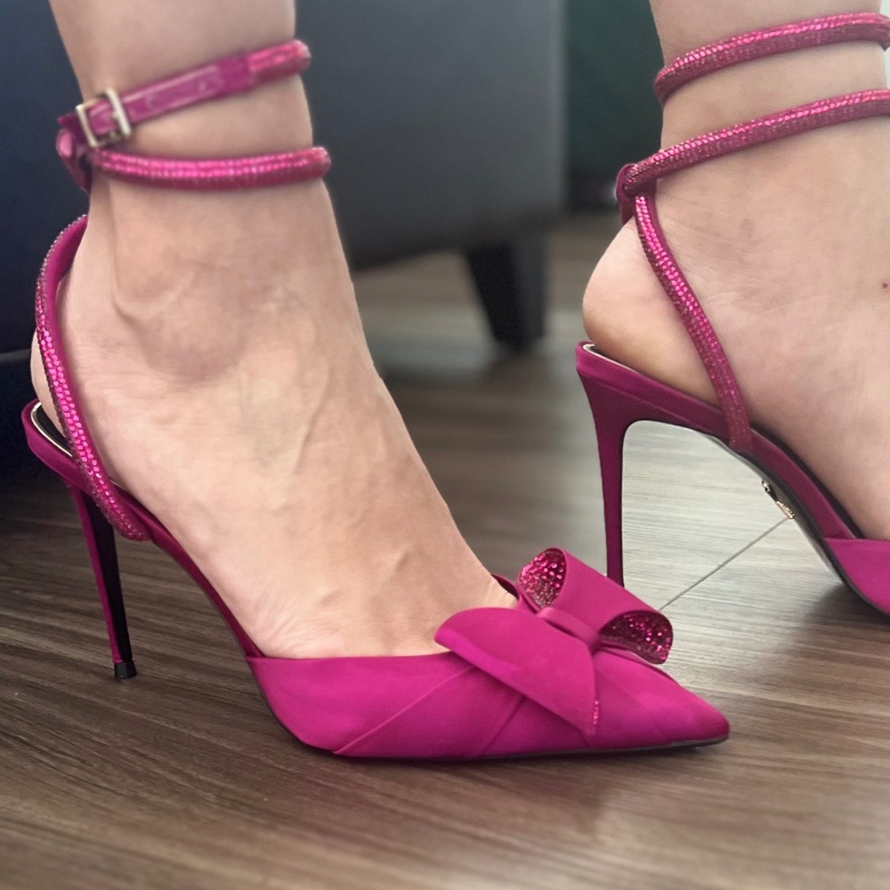 **NEW**Express/SIZE 8/Purple/ Satin/ BOW style